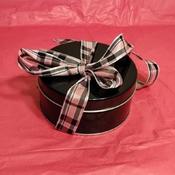 Silver and Black Charm Bracelet - Picture 3 of 3